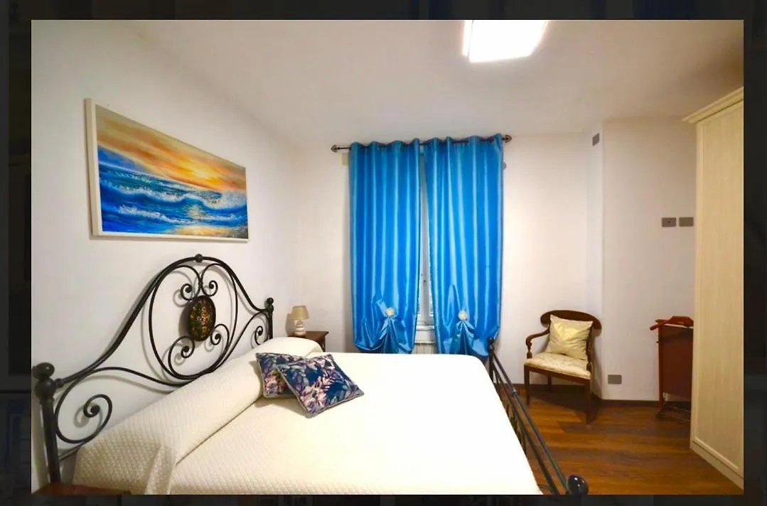 Enjoy Siena Apartment 0*,